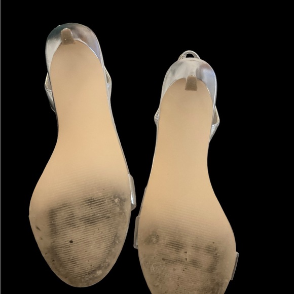 Bleecker & Bond Silver Monica Heels-Sz 9-Great Condition-HOST PICK!!!♥️♥️♥️ - Picture 4 of 5